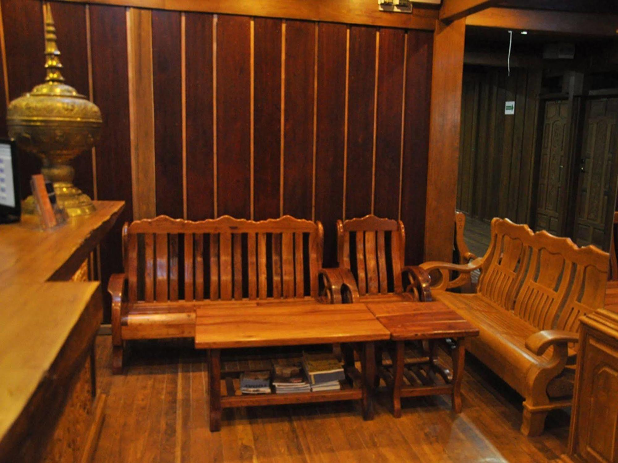 Mandalay Karaweik Mobile Hotel 외부 사진